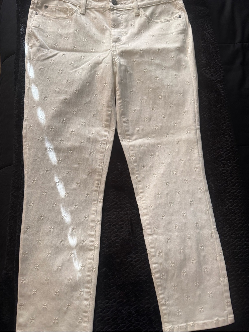 NYDJ White Embroidered Ankle Jeans